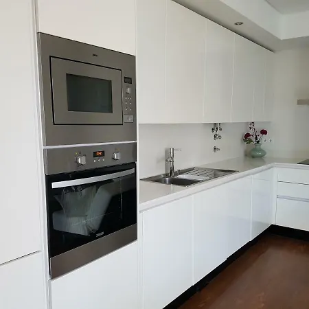 Luz House Montenegro Apartamento *
